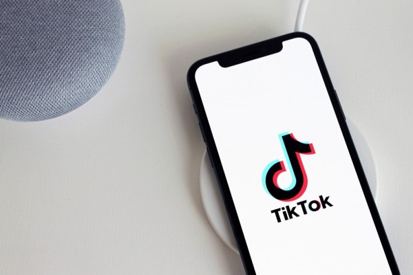 Microsoft mua lại TikTok: Canh bạc của 