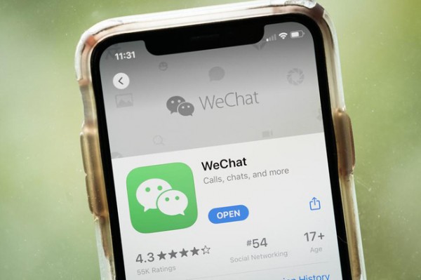 Ông Trump ra lệnh cấm với WeChat, giới công nghệ toàn cầu chao đảo?