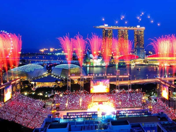 Săn vé giá rẻ khám phá Singapore mùa lễ hội