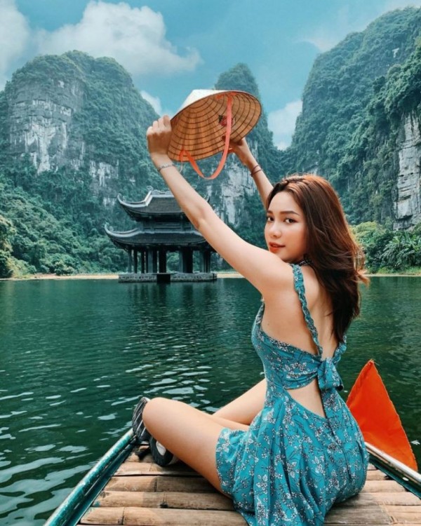 Săn vé giá rẻ -“sống ảo” cực chất tại top địa điểm chụp hình đẹp Ninh Bình
