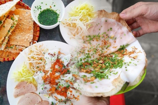 Cùng VHA – Đại lý vé máy bay thưởng thức món bánh đập nướng Nha Trang