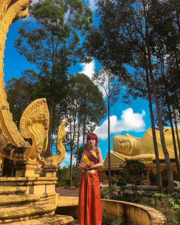 Vé máy bay Nội địa - Ngôi chùa Vàm Ray có tượng Phật Thích Ca nằm lớn nhất Miền Tây