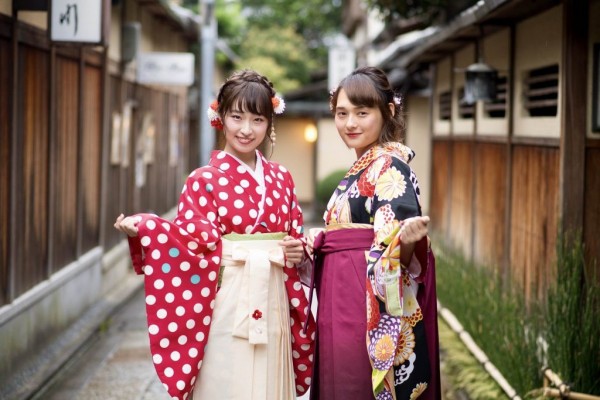 Vé máy bay Quốc tế – 6 quy tắc nghiêm ngặt khi mặc kimono ở Nhật Bản