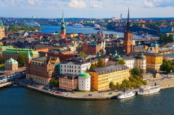 Vé máy bay giá rẻ khám phá Thụy Điển