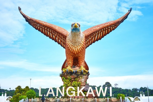 Đặt vé bay giá rẻ khám phá đảo ngọc của Malaysia – Langkawi