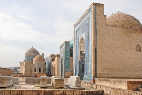 Đặt vé bay giá rẻ khám phá Uzbekistan 