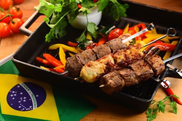 Đại lý vé máy bay – Thưởng thức ẩm thực đường phố Brazil