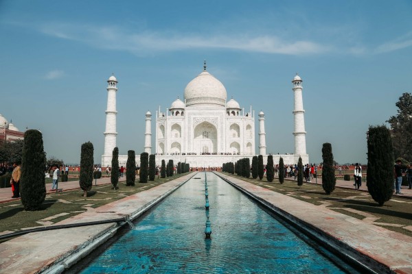 Đặt vé bay giá rẻ – Những địa điểm không thể bỏ qua khi đến Ấn Độ