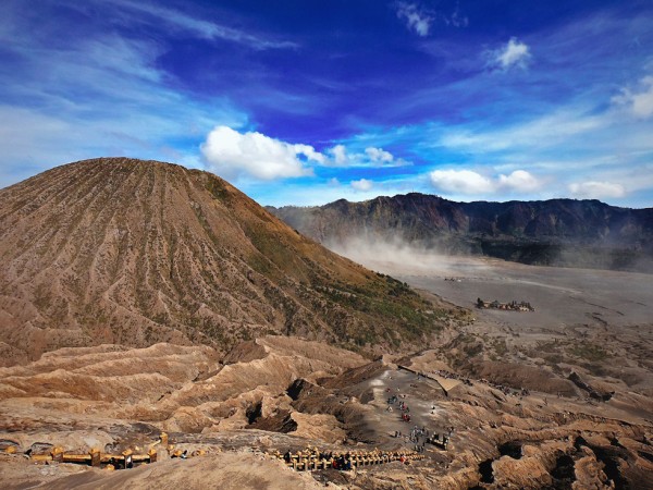 Đại lý vé máy bay  – Thưởng thức ‘đặc sản cát bụi’ ở núi lửa Bromo