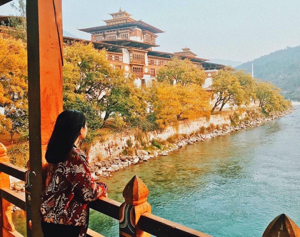 Tổng đài vé máy bay –  5 ngày của cô gái Sài Gòn khám Bhutan