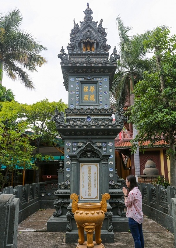 Giá vé bay nội địa  –  Chùa Giác Lâm, ngôi chùa gần 300 tuổi ở Sài Gòn