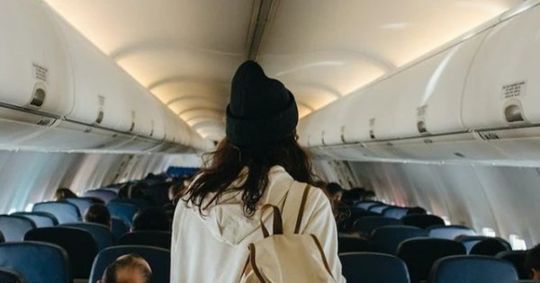 Những thói quen hành khách nên bỏ khi đi máy bay