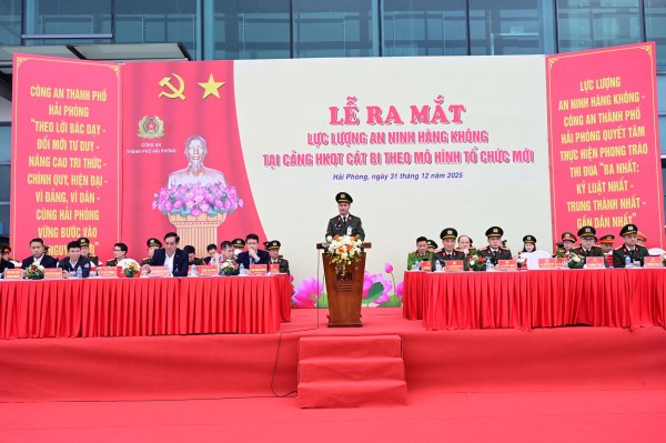 Công an thành phố ra mắt lực lượng An ninh hàng không theo mô hình tổ chức mới